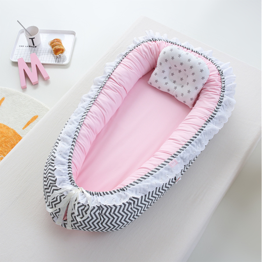 Detachable and washable portable crib bed (9).jpg