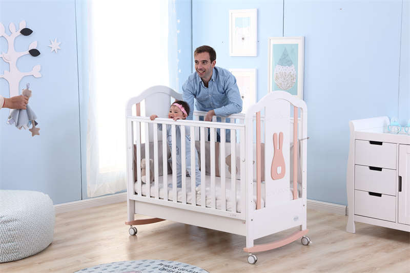 baby cribs (7).JPG