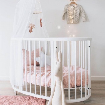 Modern style solid wood Baby crib