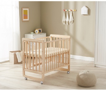 Wooden high railing safety baby crib